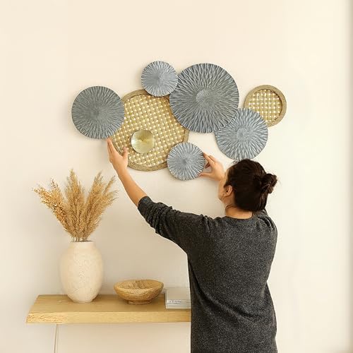 Modern Interconnected Ring Metal Wall Art 35x19