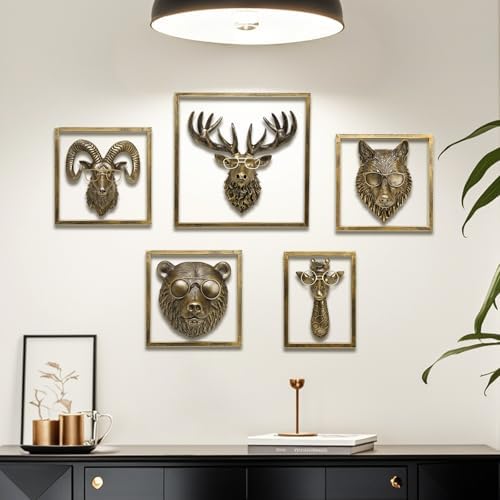 JJALIGHTS Wolf Wall Decor with Metal Frame