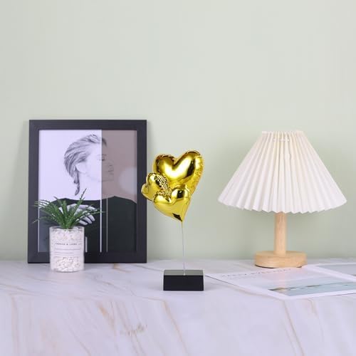 Suruim Gold Resin Balloon Heart Statue