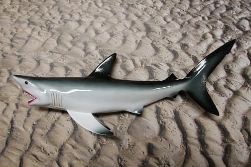 18 Inch 3D Great White Shark Wall Decor 1