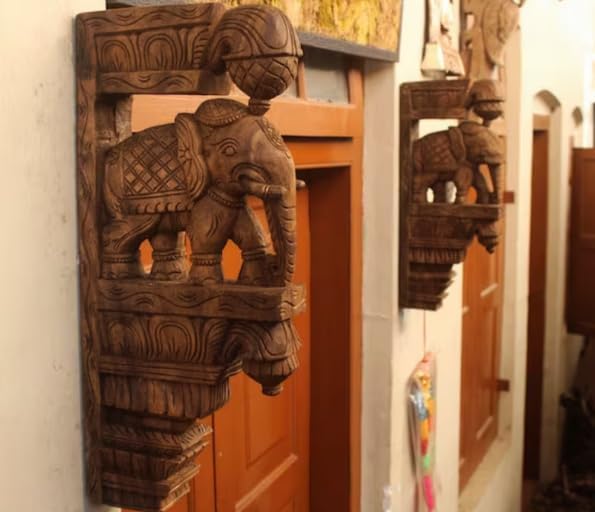 2 Pcs Vintage Wooden Wall Decor Elephant Corbel Set