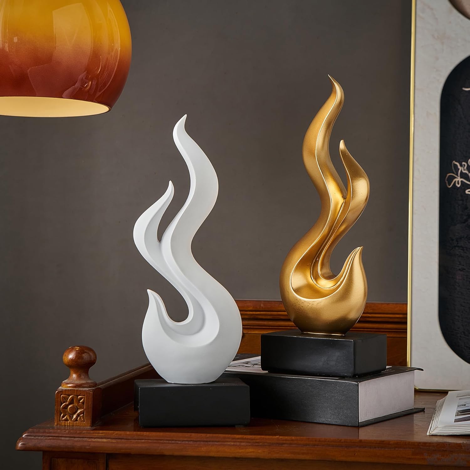 Modern Abstract Art Flame Statue Gold Resin Sculpture for Living Room and Office Decor