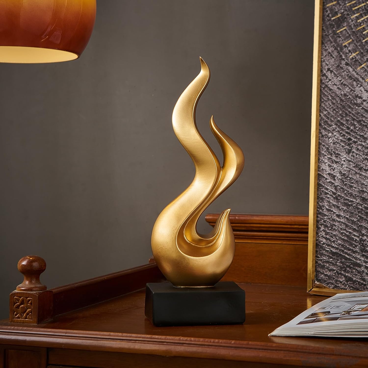 Modern Abstract Art Flame Statue Gold Resin Sculpture for Living Room and Office Decor