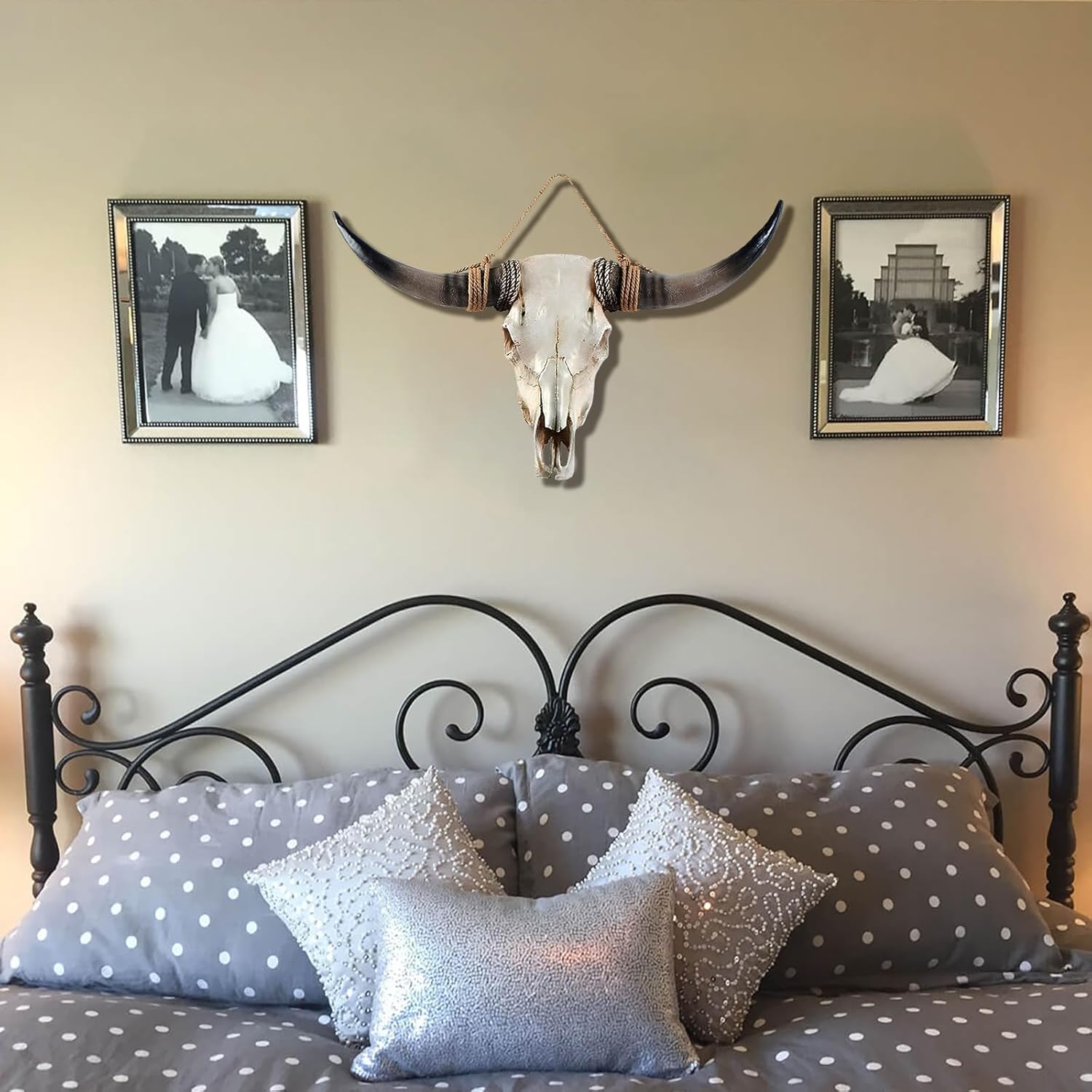 KIWZXKA Longhorn Cow Skull Wall Decor - Handmade Faux Taxidermy Art